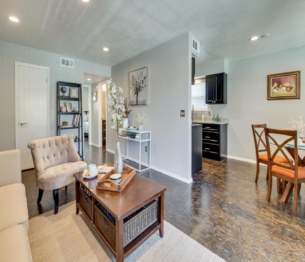 Evie'S Campus-Close 2 Bedroom Luxury Oklahoma City Bagian luar foto