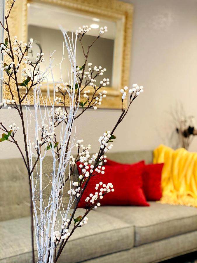 Evie'S Campus-Close 2 Bedroom Luxury Oklahoma City Bagian luar foto
